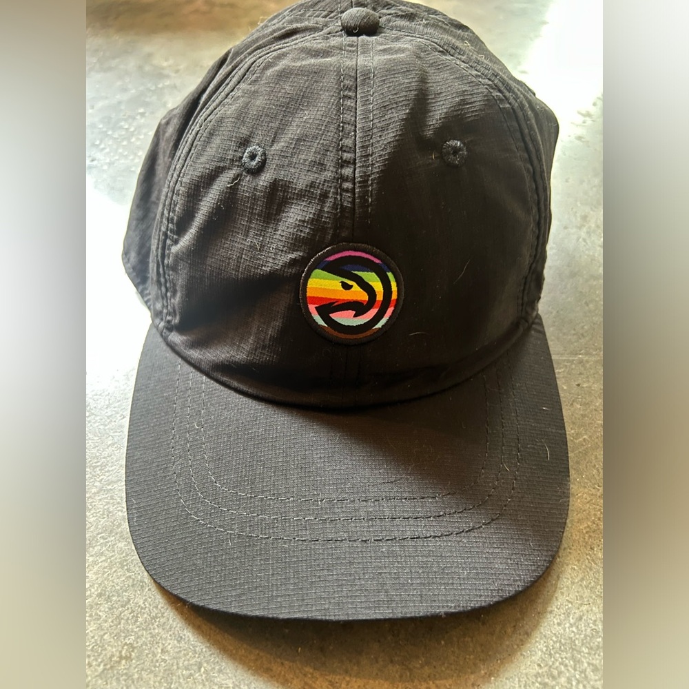 NWT NBA Atlanta Hawks Basketball Athletic Hat Pride Rainbow Logo Adjustable Back